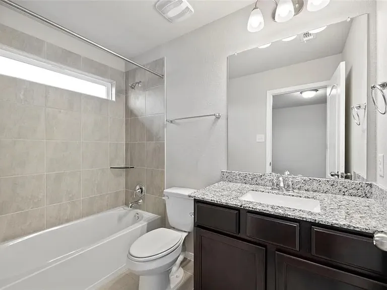 5211 Friars Loop — Photo 22