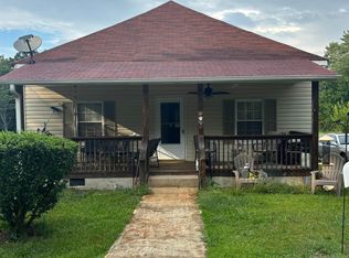 116 Allison St, Cowpens, SC 29330