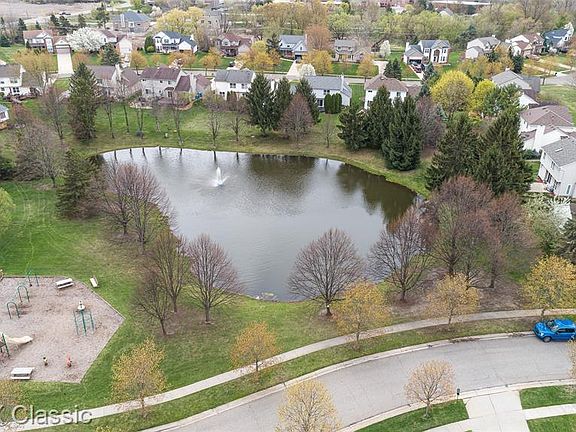 3rd image of Ayrshire Dr