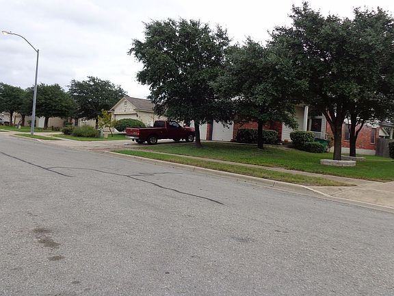 4th image of 17307 Valentine Dr