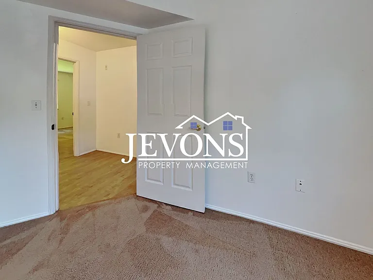 25235 SE Klahanie Blvd #P102 — Photo 20