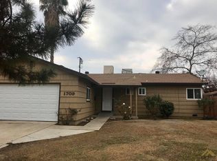 1709 Marshall St, Bakersfield, CA 93304