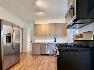 3422 S Lowe Ave FLOOR 2, Chicago, IL 60616