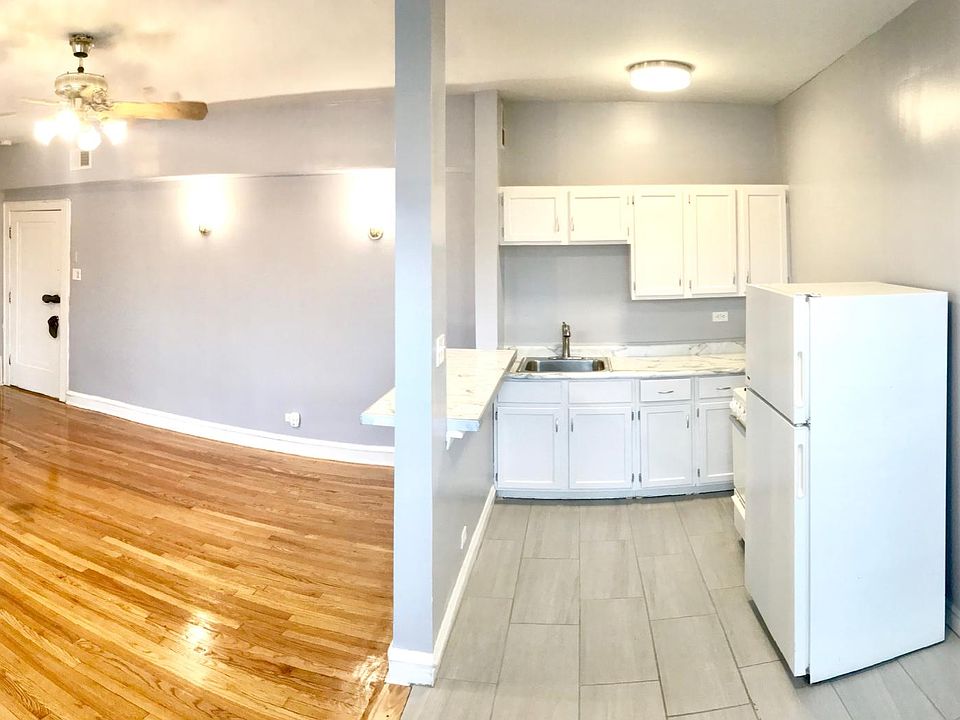 Living, Kitchen and Dinette areas