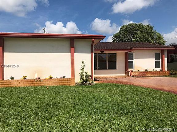 3rd image of 3200 Dolphin Dr