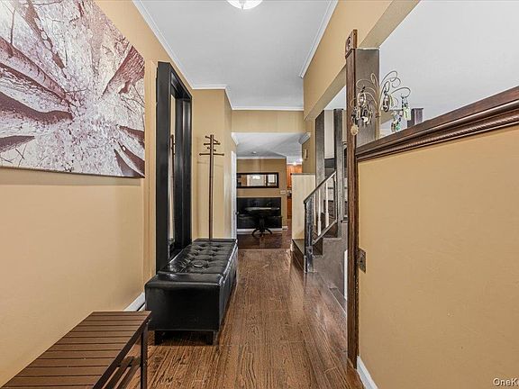 5th image of 47 Villa Avenue