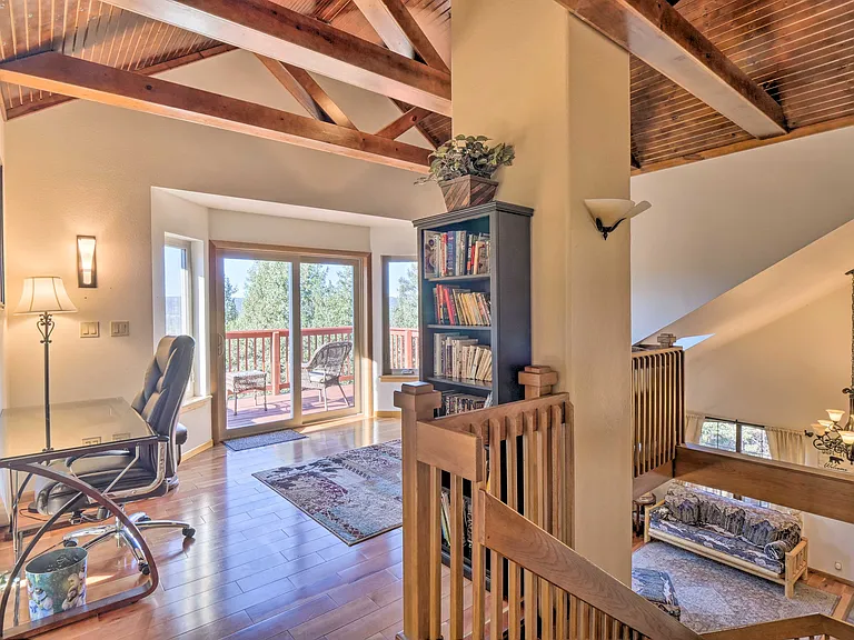1131 Pine Ridge Rd — Photo 10