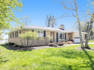 15870 Walter St, Mishawaka, IN 46544
