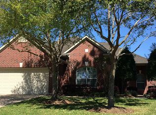 1507 S Primavera Dr, Pearland, TX 77581