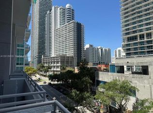 1050 Brickell Ave APT 412, Miami, FL 33131