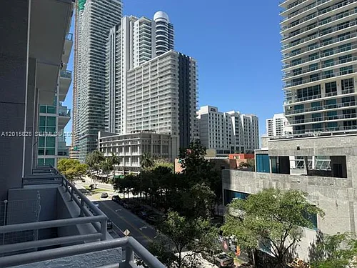 1050 Brickell Ave Photo 1
