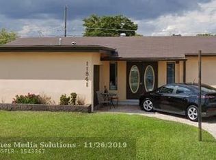 11841 NW 32nd Mnr, Sunrise, FL 33323