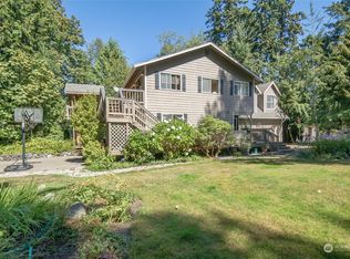 6079 E Hilldale Rd, Pt Orchard, WA 98366