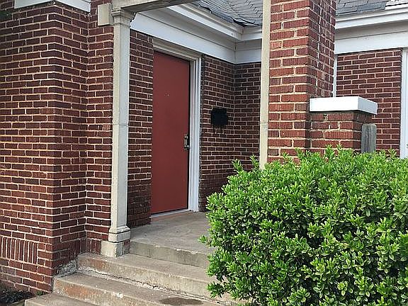 4th image of 1105 NE 17th St