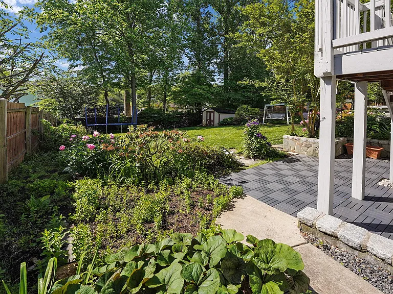 610 Tapawingo Rd SW — Photo 11