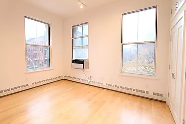 Rented by Level Group