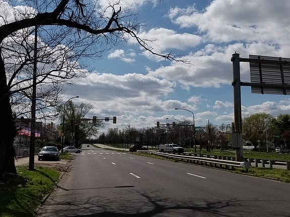 5th image of 5235 Roosevelt Blvd
