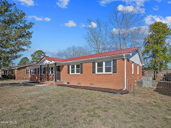 2nd image of 1034 Crayton Circle