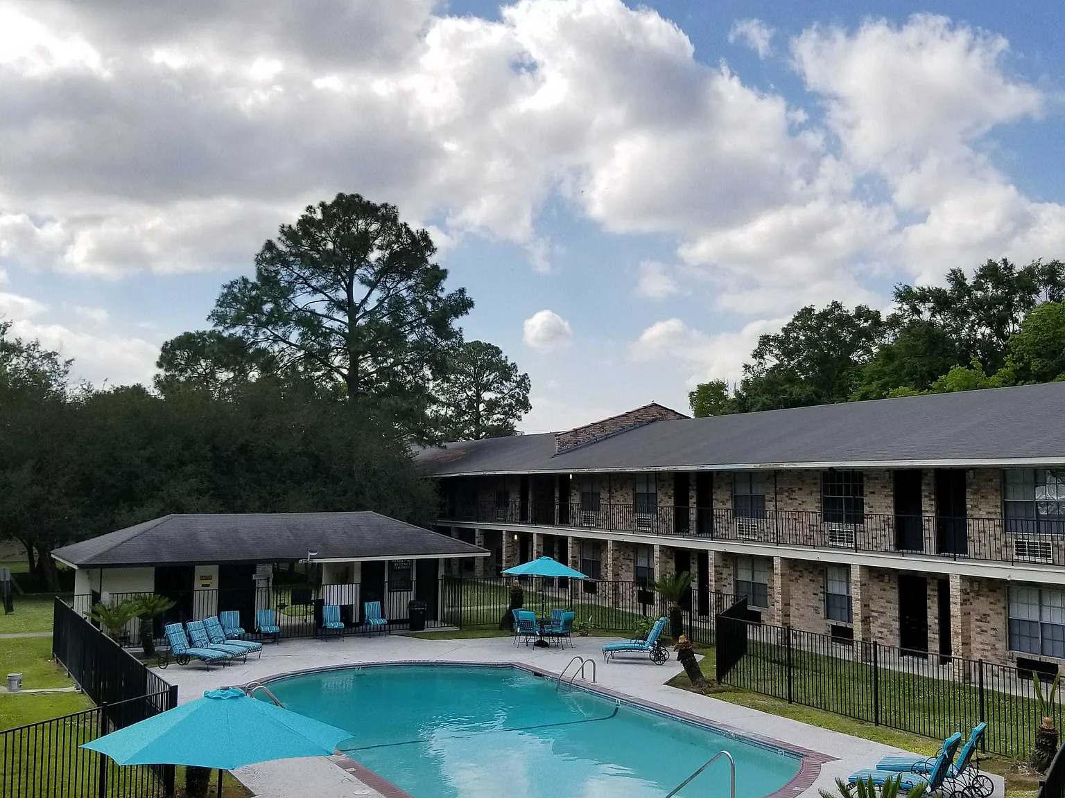 Park Regency — Photo 3