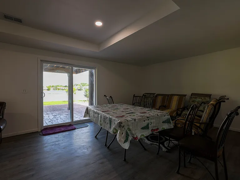 47791 Crichton Ln — Photo 31