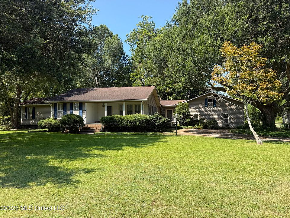 2nd image of 1206 Concordia Ave