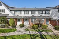 Doxbury Ln-1004-001.jpg