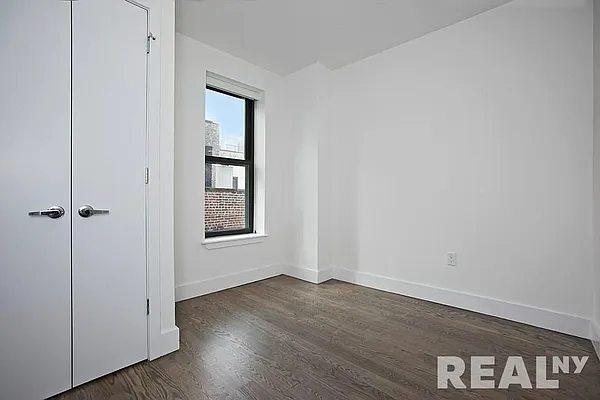 Rented by REAL New York | media 26