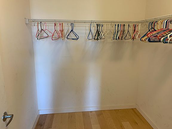 4th image of 888 7th St Unit 353
