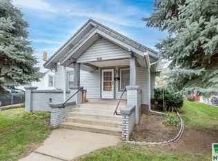 1801 W 5th St, Sioux City, IA 51103