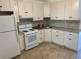 159 Lorimer St #3A, Brooklyn, NY 11206