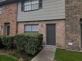 2700 N 16th St APT 4, Beaumont, TX 77703
