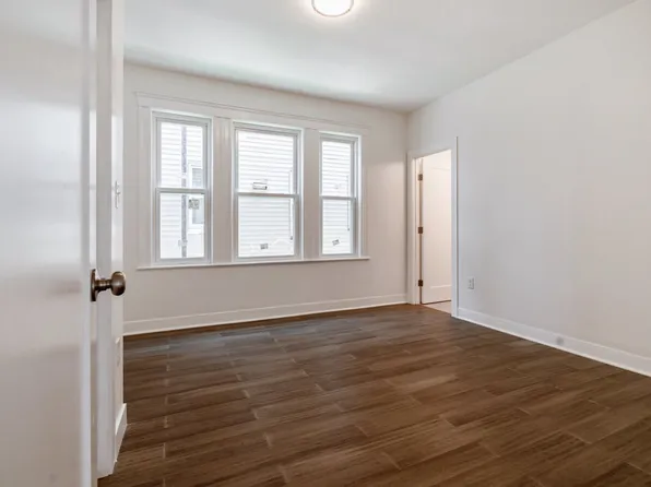 82 Ballou Ave APT 3, Dorchester Center, MA 02124