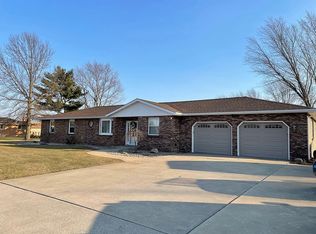 76 W 900 N, Chesterton, IN 46304