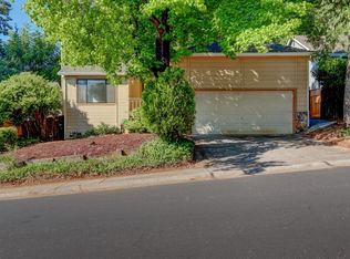 522 Penstock Dr, Grass Valley, CA 95945