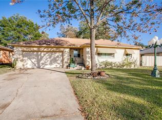 2310 Waycross Dr, Dallas, TX 75227