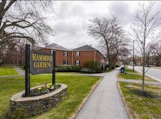 9 Hammond Pond Pkwy APT 1, Newton, MA 02467