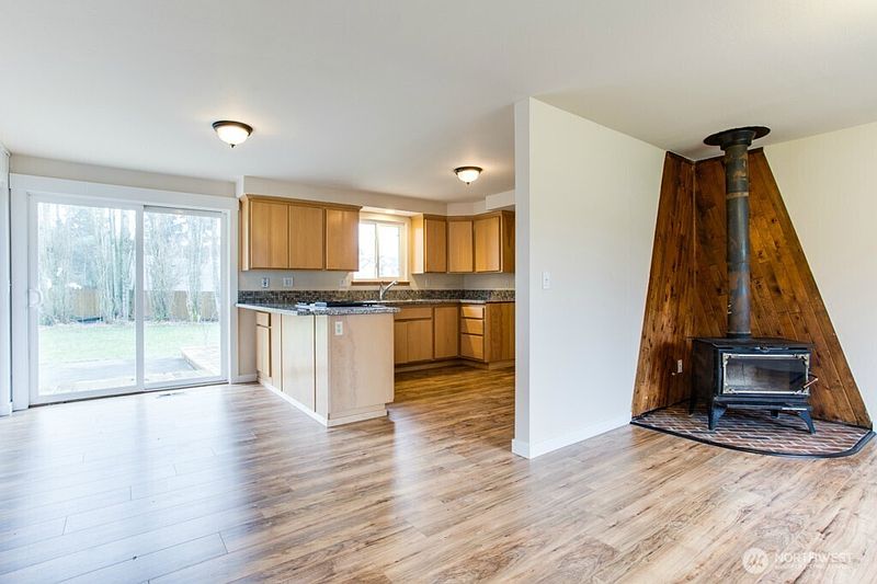 3rd image of 5701 S Mullen Street