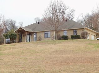 701 Madison St #2149, Huntsville, AR 72740