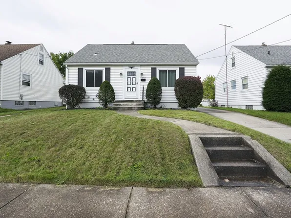 1358 Hammel St, Akron, OH 44306