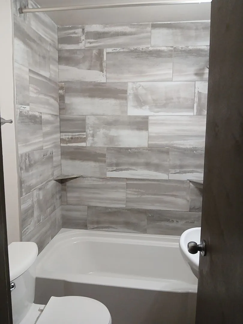 1626 D Street Apartments — Photo 2