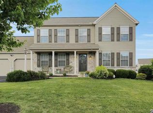 188 Village Glen Dr, Harrisburg, PA 17112