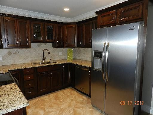 3rd image of 8550 W 103rd Ter APT 308