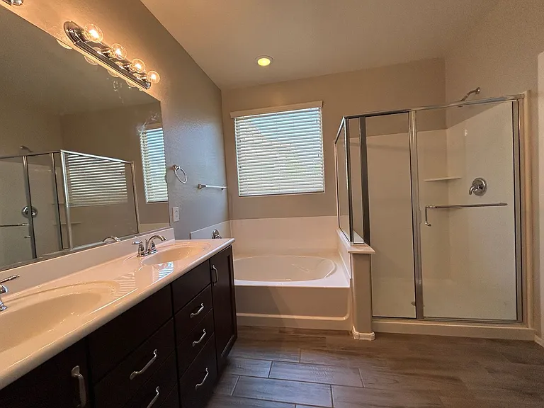 3030 E Quartz St — Photo 18