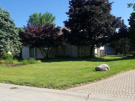 2nd image of 29563 Shenandoah Dr