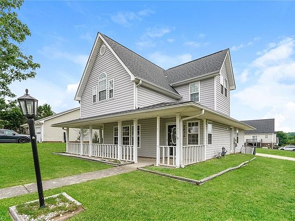 2nd image of 4875 Lance Ridge Ln