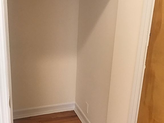 4th image of 2157 Ocean Ave APT 3B