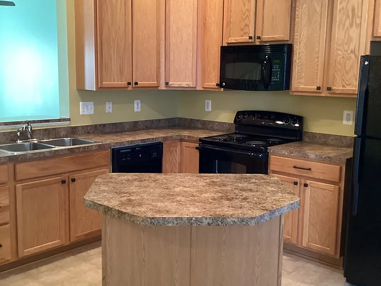 12475 Jackson Ave — Photo 10