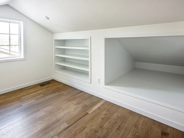 1308 Fatherland St — Photo 15