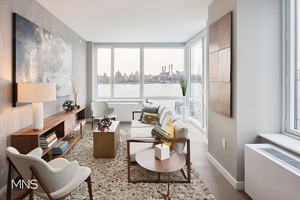 Rented by MNS Marketing | media 22