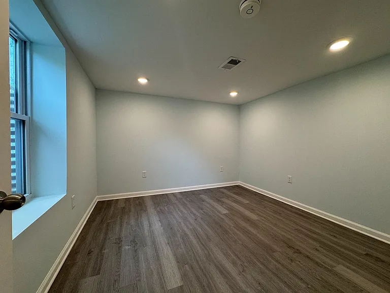 9405 Rhode Island Ave — Photo 22